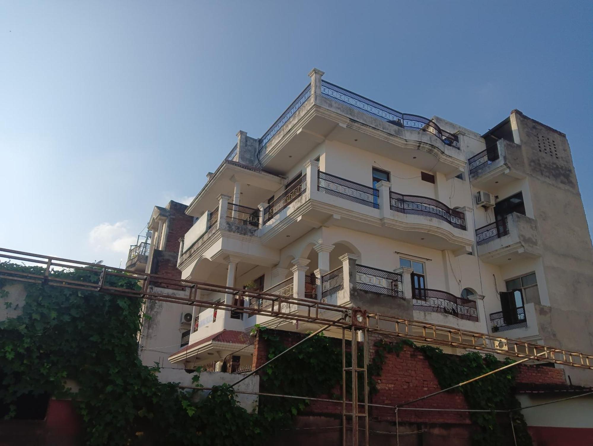 Varuna Palace Varanasi , Near Mandir & Ghat'S Esterno foto