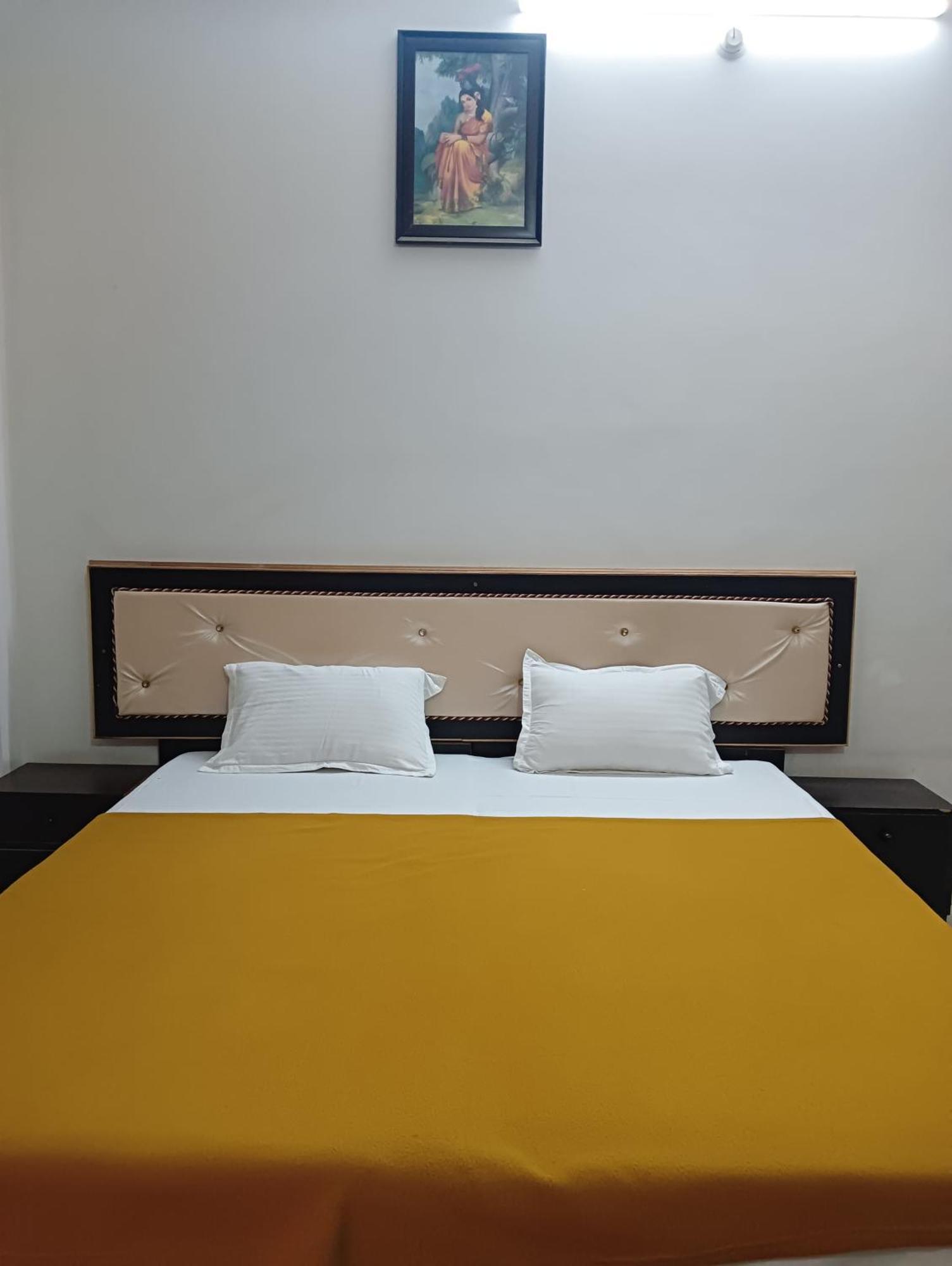 Varuna Palace Varanasi , Near Mandir & Ghat'S Esterno foto