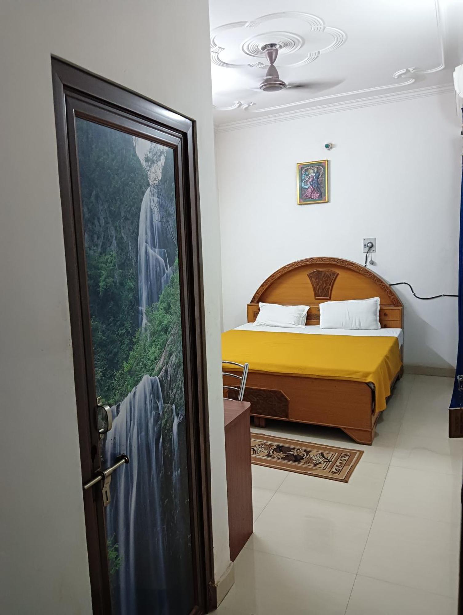 Varuna Palace Varanasi , Near Mandir & Ghat'S Esterno foto